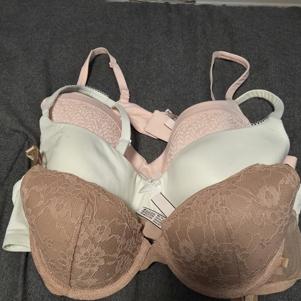 Victoria's Secret Bras Size 36c